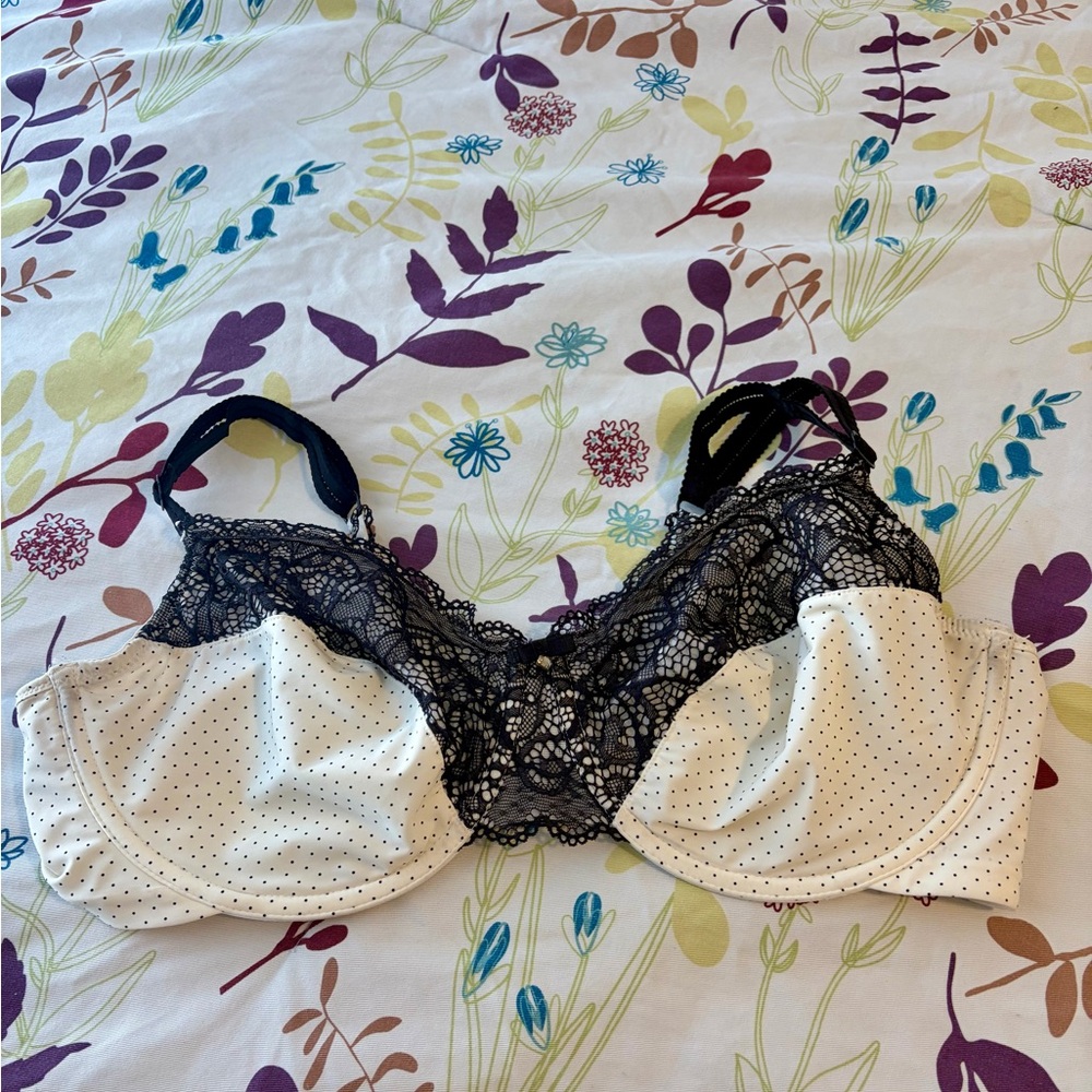 Bali Cream Polka Dot Underwire Bra with Black Lace 40D